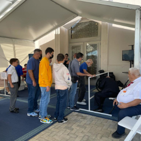 Vecinos y familiares visitan la Casa Abierta del Templo de San Juan, Puerto Rico 